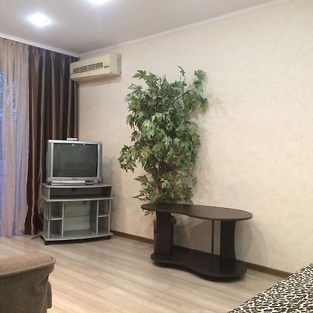 Проспект Металлургов 9 Διαμέρισμα Krivoy Rog Εξωτερικό φωτογραφία